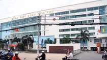 Lùm xùm xung quanh hoạt động liên kết ở Bệnh viện quận Tân Phú TP HCM