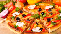 Chu cấp sau ly hôn bằng… bánh pizza