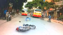 Lái xe gây tai nạn làm nạn nhân tử vong trên đường Tô Hiệu đã ra đầu thú 