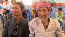 Phạt 43 năm tù ‘nhóm cướp vàng ông lão ăn xin’