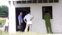 Người đàn ông chết cháy trong căn nhà hoang
