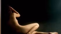 Bộ Tư pháp vào cuộc xung quanh qui định cấm người đẹp chụp ảnh nude