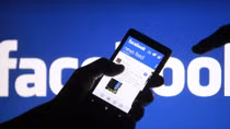 Khi hoa hậu, nhà văn văng tục, chửi bậy trên Facebook