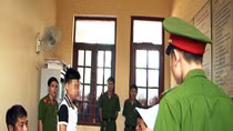 Học sinh lớp 9 đâm chết người