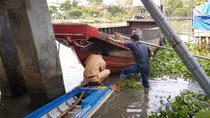 Tại nạn giao thông đường thủy, khiến một bé gái mất tích