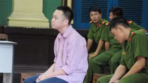 Đâm chết người yêu trong cơn ghen 