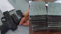 Triệt phá hai đuờng dây mua bán 75 bánh heroin từ Lào về TP HCM 
