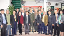 Thứ trưởng Thường trực Đặng Văn Hiếu thăm và nói chuyện với cán bộ sỹ quan Công an hưu trí Bộ Công an 