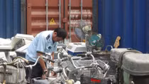 Máy soi giúp truy những lô hàng “nằm vạ” tại cảng 