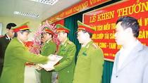Chuyến “săn hàng Tết” khó quên của lính hình sự 