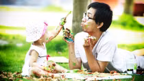 Gắn với trẻ em vì tôi là một đứa trẻ lớn đầu