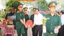 Truy điệu và an táng 52 hài cốt liệt sĩ tìm thấy tại chốt làng Khoai