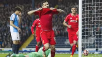 Philippe Coutinho đưa Liverpool vào bán kết FA Cup