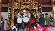 Chuông chùa vọng giữa Trường Sa 