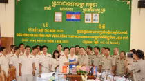 Công an Đồng Tháp ký kết đảm bảo ANTT với Công an PrâyVeng