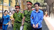Giết con riêng của vợ, cha dượng lãnh án
