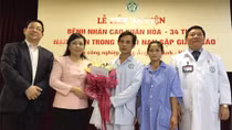 Bệnh nhân nặng nhất vụ sập giàn giáo ở Hà Tĩnh xuất viện