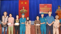 Nhận phụng dưỡng suốt đời 5 Mẹ VNAH tại xã biển Duy Hải