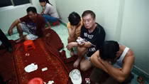 Phá ổ cờ bạc có 5 lớp cửa khóa cùng hệ thống camera cảnh giới