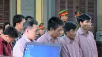 Giăng bẫy dụ đại gia chơi bạc chiếm đoạt gần 5 tỷ đồng