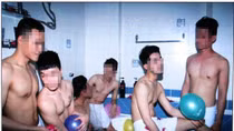 Mại dâm nam núp bóng spa chăm sóc da