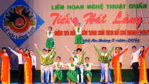 Nghệ An: Khai mạc Liên hoan tiếng hát Làng Sen