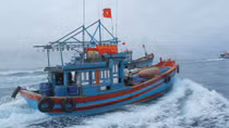 Kiên quyết phản đối quyết định cấm đánh bắt cá của Trung Quốc
