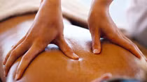 Xoá hai tụ điểm massage kèm mại dâm