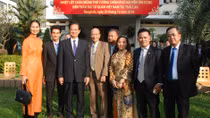 Gẫm thêm gien Việt trên đất Thái