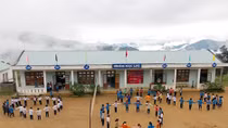 Những đứa trẻ ham học ở chân núi Ngọc Linh