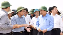 Phó Thủ tướng Nguyễn Xuân Phúc kiểm tra công tác chống hạn tại Tây Nguyên