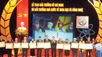 Đề nghị xét Giải thưởng Hồ Chí Minh và Giải thưởng Nhà nước về KHCN cho 4 cụm công trình