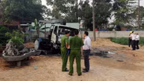Cần cẩu chạm điện trung thế, lái xe tử vong