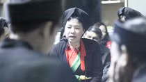 Lại chuyện cho Quan họ tiền