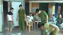 Phát hiện kho đông lạnh chứa khoảng 5 tấn nội tạng hôi thối và mốc xanh