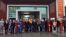 Những du khách quốc tế đầu tiên năm 2016