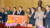 Chủ tịch nước Trương Tấn Sang chúc Tết Đảng bộ và nhân dân các tỉnh Hà Tĩnh, Nghệ An