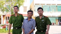 Nếu kẻ ngồi sau là... cướp