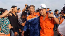 Thủ tướng tặng Bằng khen những người cứu nạn ngư dân ở Hoàng Sa