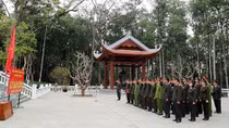 Tuổi trẻ An ninh báo công tại Khu di tích Đá Chông