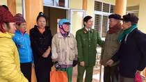 Bám bản làng, được dân bản tin yêu là bài học thành công