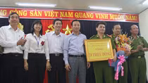 Phá đường dây cỏ Mỹ ‘khủng’, Công an quận Ngũ Hành Sơn được thưởng nóng 