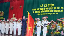 Trại giam Xuân Lộc đón nhận Huân chương Chiến công hạng Nhì 