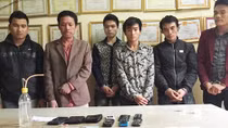 Tạm giữ 6 kẻ 'tụ nhau đập đá'
