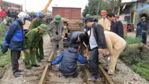 Đường ngang dân sinh tự phát - nguyên nhân của nhiều thảm họa
