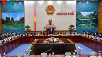 ‘Con cháu mình đi lao động khổ lắm, không có lương lấy gì chi trả’!