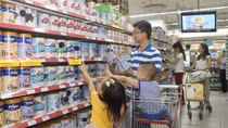 Siết chặt quản lý giá sữa cho trẻ em