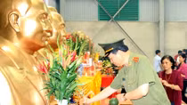 Lễ đúc tượng các cố Bộ trưởng Bộ Công an