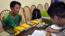 Bắt đối tượng vận chuyển 16 bánh heroin ở Điện Biên