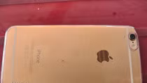 Đến nhậu, tiện tay trộm iphone 6 của chủ nhà